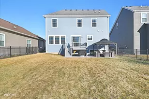 634 Virginia St, Elburn, IL 60119 - Photo 22