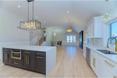 6515 W 82nd Street, Burbank, IL 60459 - Photo 20