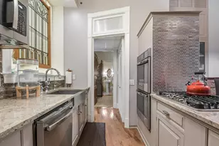 1210 N Astor St, Chicago, IL 60610 - Photo 16