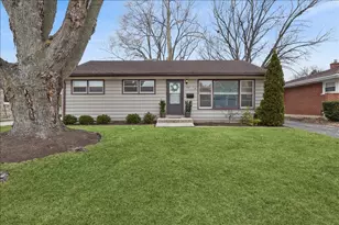 504 N Russel St, Mount Prospect, IL 60056 - Photo 1