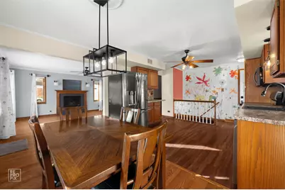 138 N Elmwood Avenue, Wood Dale, IL 60191 - Photo 10