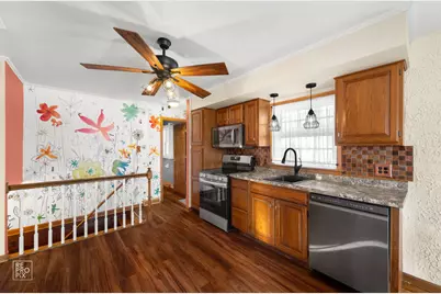 138 N Elmwood Avenue, Wood Dale, IL 60191 - Photo 14