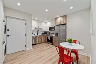 7109 N Western Ave, Chicago, IL 60645 - Photo 8