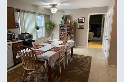 713 Dawes Street, Libertyville, IL 60048 - Photo 2