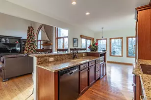 39252 N Gelden Ln, Lake Villa, IL 60046 - Photo 12