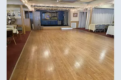 2411 St Vincents Avenue, Lasalle, IL 61301 - Photo 4