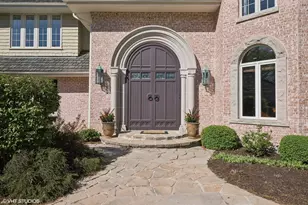 33 Ketterling Ct, North Barrington, IL 60010 - Photo 2