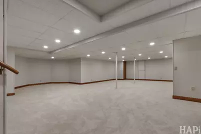 1221 Golf View Drive, Woodridge, IL 60517 - Photo 34