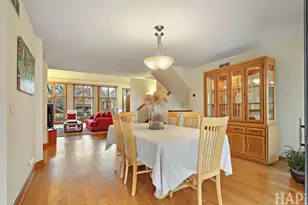 1221 Golf View Dr, Woodridge, IL 60517 - Photo 8