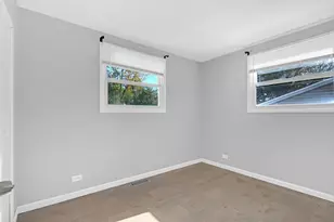 403 Arrowhead Trail, Carol Stream, IL 60188 - Photo 16