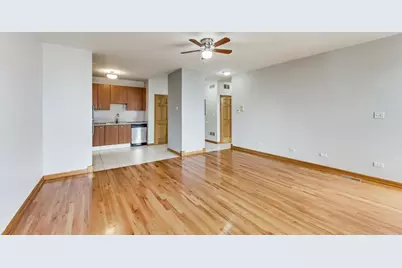 2032 W Division Street #301N, Chicago, IL 60622 - Photo 4