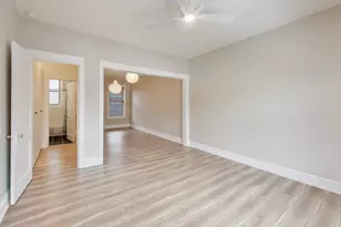 [Address not provided], Chicago, IL 60613 - Photo 6