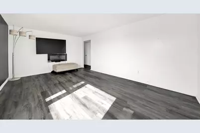 8020 S Pulaski Road #3W, Chicago, IL 60652 - Photo 2