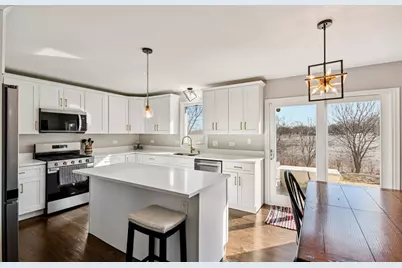 24395 Patriot Lane, Crete, IL 60417 - Photo 6