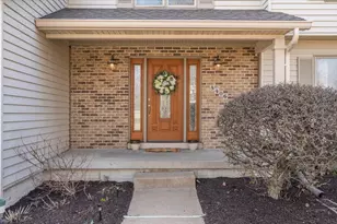 5406 20th Ave Ct, Moline, IL 61265 - Photo 4