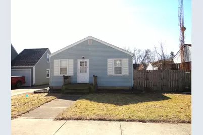 831 Douglas Street, Morris, IL 60450 - Photo 1