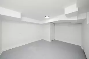 6849 S Keeler Ave, Chicago, IL 60629 - Photo 18