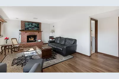 911 E Burr Oak Drive, Arlington Heights, IL 60004 - Photo 8