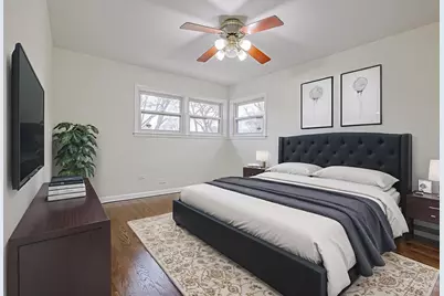 7501 East Prairie Road, Skokie, IL 60076 - Photo 6