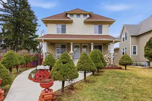 606 N 8th Ave, Maywood, IL 60153 - Photo 1