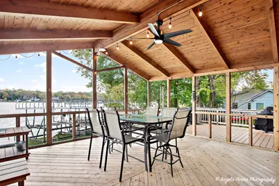 5012 W Lake Shore Drive, Wonder Lake, IL 60097 - Photo 18