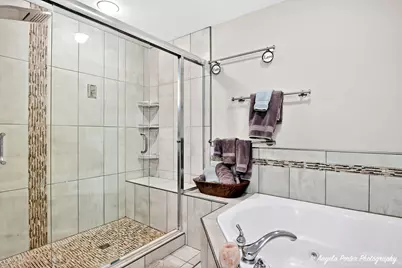 5012 W Lake Shore Drive, Wonder Lake, IL 60097 - Photo 38