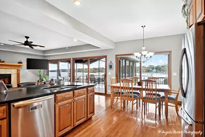 5012 W Lake Shore Drive, Wonder Lake, IL 60097 - Photo 8