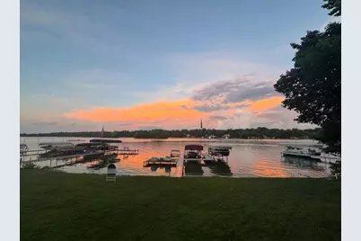 5012 W Lake Shore Drive, Wonder Lake, IL 60097 - Photo 76