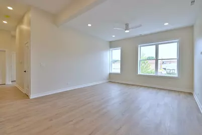 7518 Madison Street #C, Forest Park, IL 60130 - Photo 10