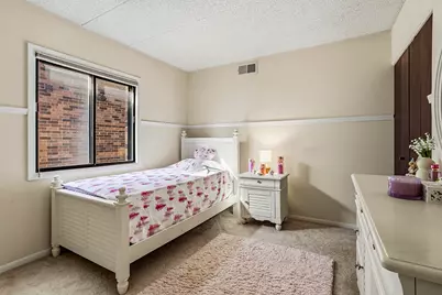 9600 S Mason Avenue #4, Oak Lawn, IL 60453 - Photo 10