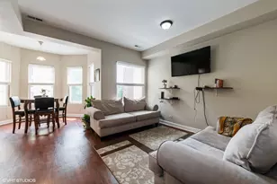 102 N Hamlin Blvd, Chicago, IL 60624 - Photo 12