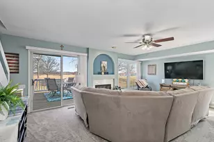 2060 Muirfield Cir, Elgin, IL 60123 - Photo 6