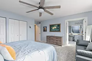 2060 Muirfield Cir, Elgin, IL 60123 - Photo 10