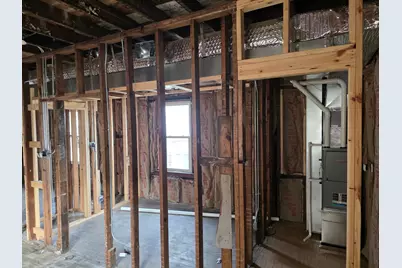 8549 S Kingston Avenue, Chicago, IL 60617 - Photo 8