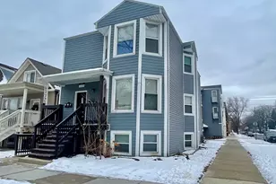 4155 W Roscoe St, Chicago, IL 60641 - Photo 2