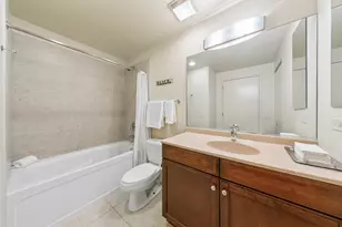 310 S Michigan Ave, Chicago, IL 60604 - Photo 12