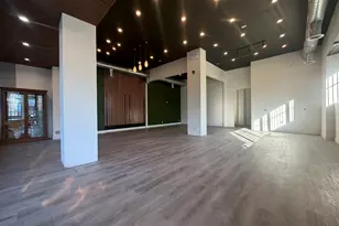 4527 N Sheridan Rd, Chicago, IL 60640 - Photo 2