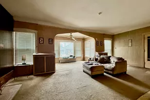 4850 N Monticello Ave, Chicago, IL 60625 - Photo 4