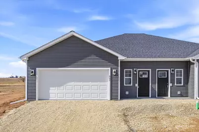 511 S Preston Street, Cortland, IL 60112 - Photo 1