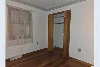 239 Rogers Road, Carthage, IL 62321 - Photo 16