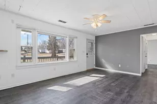 3229 66th Ave, Moline, IL 61265 - Photo 10