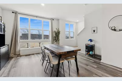 306 Summit Circle, Lombard, IL 60148 - Photo 2