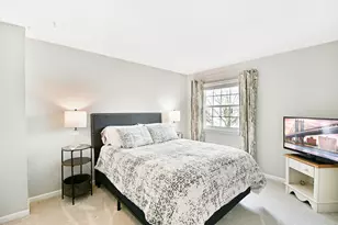 1281 Old Timber Ct, Hoffman Estates, IL 60192 - Photo 18