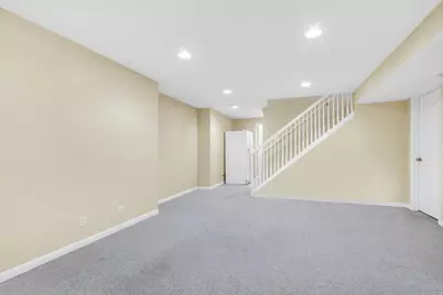 7817 Cascade Way, Gurnee, IL 60031 - Photo 32