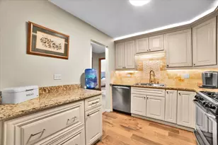 950 E Wilmette Rd, Palatine, IL 60074 - Photo 4