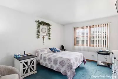 1201 Meadowbrook Drive, Round Lake Beach, IL 60073 - Photo 12