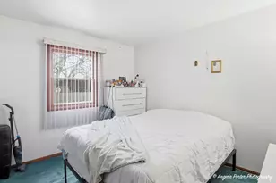 1201 Meadowbrook Dr, Round Lake Beach, IL 60073 - Photo 10