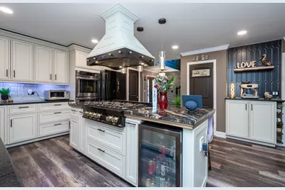 10 Matts Road, Fox Lake, IL 60020 - Photo 6