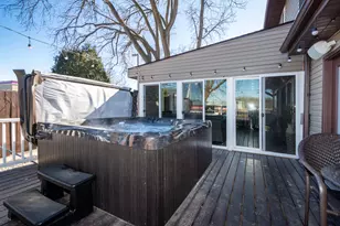 10 Matts Rd, Fox Lake, IL 60020 - Photo 22