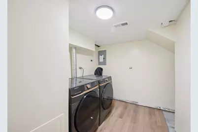 8646 Harms Road, Skokie, IL 60077 - Photo 16